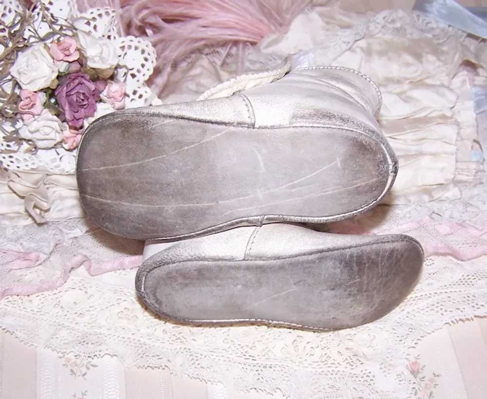 Antique Edwardian White Leather Baby Shoes with M… - image 7