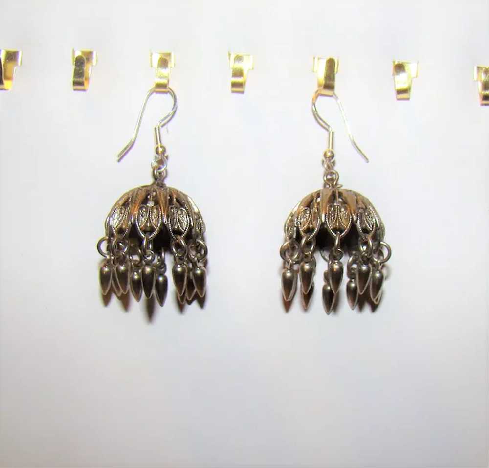 Really fun Chandalier, Gothic dangle earrings wit… - image 2