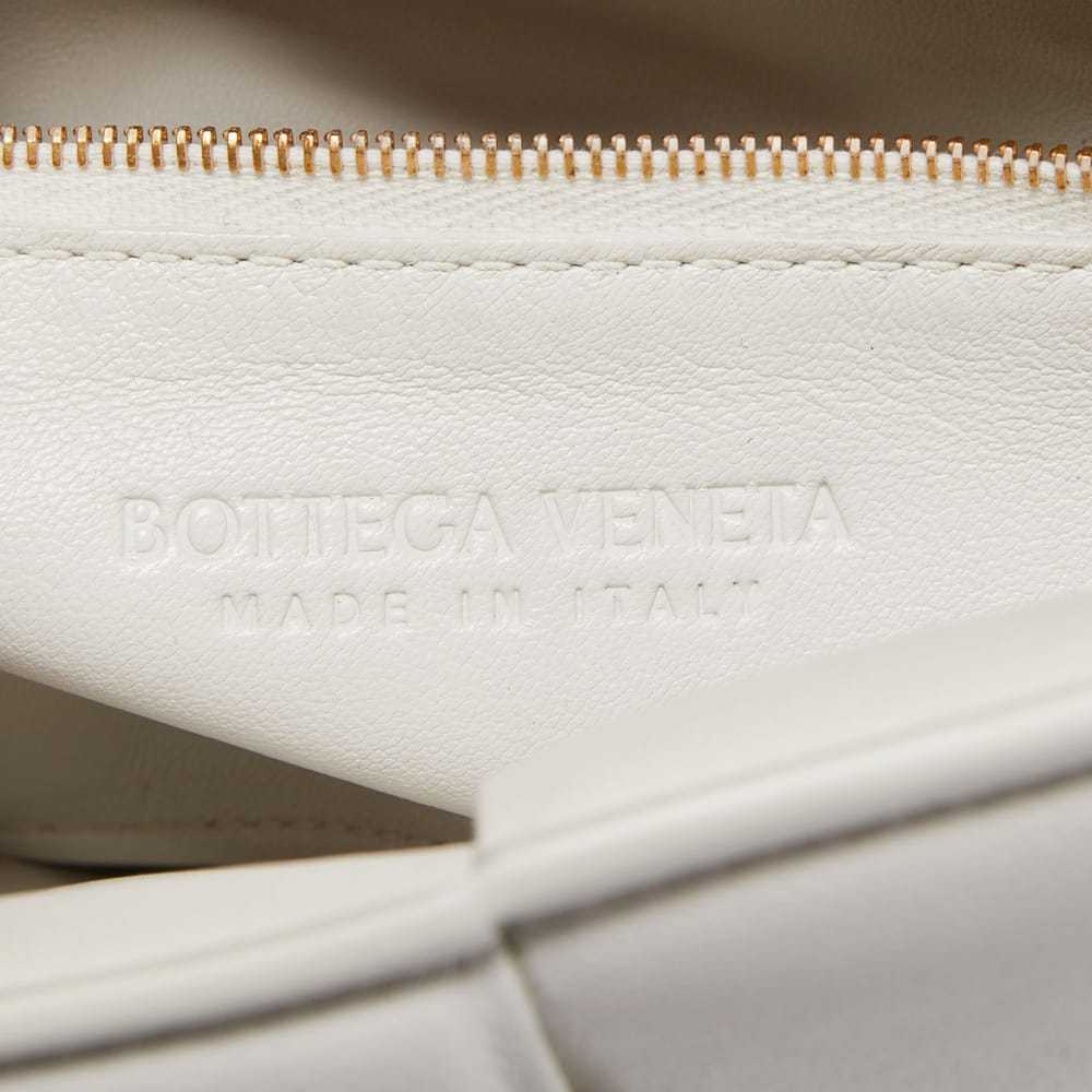 Bottega Veneta Cassette leather handbag - image 7