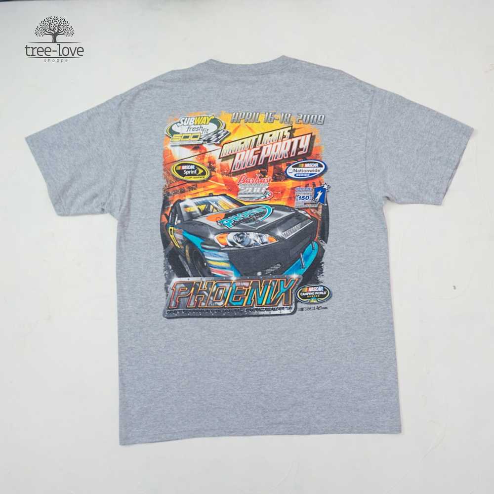 NASCAR × Vintage [L] 2009 NASCAR racing t-shirt - image 2