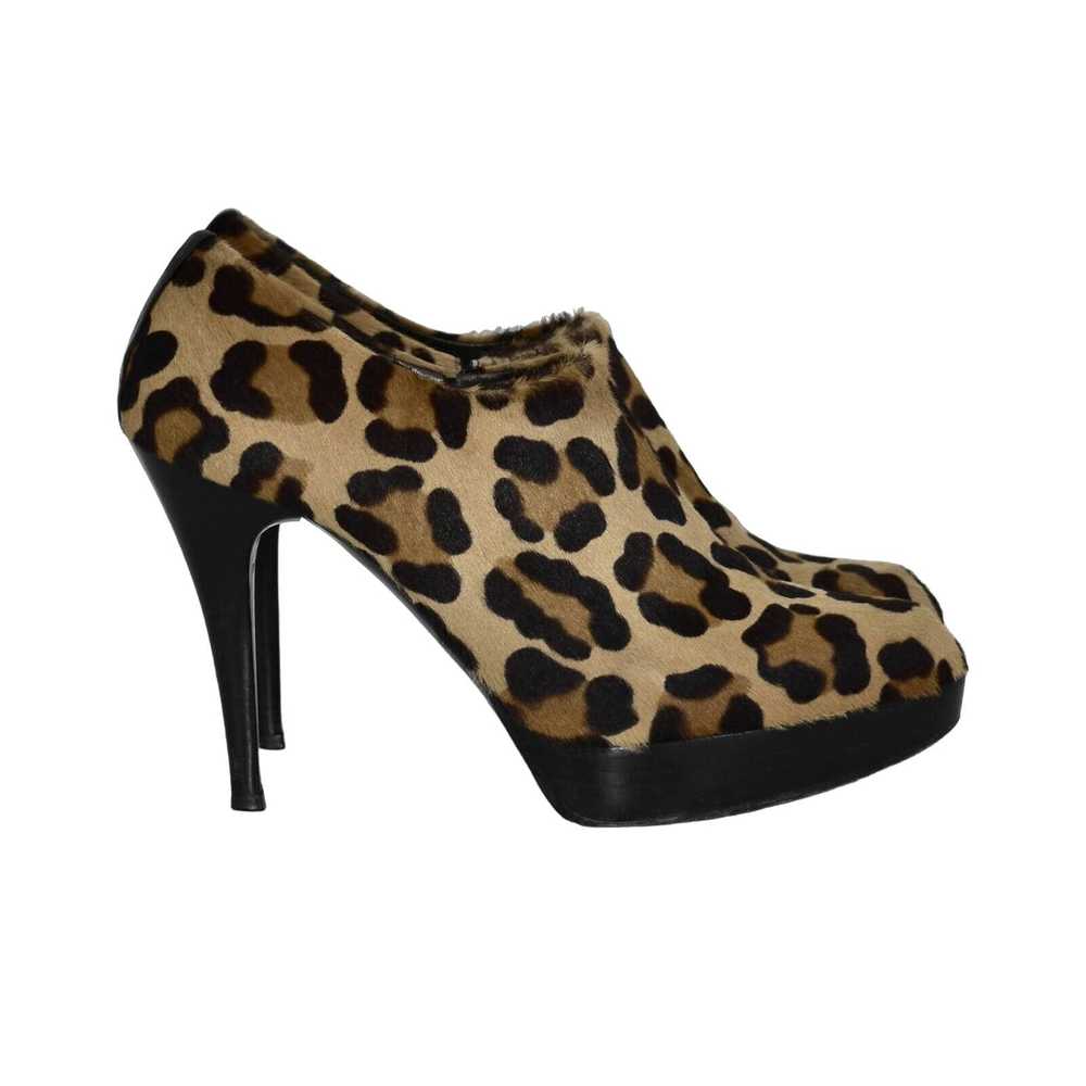 Stuart Weitzman STUART WEITZMAN Calf Hair Leopard… - image 2