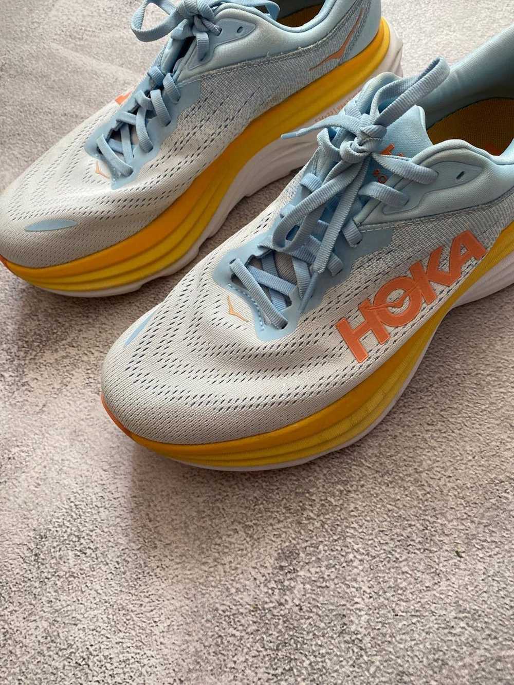 hoka or nike