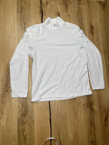 Uniqlo White Mock Neck micro fleece - HEATTECH