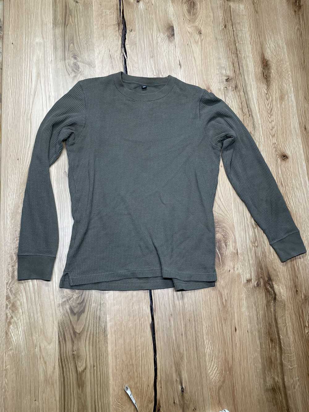 Uniqlo Olive Green LS Waffle - HEATTECH - image 1