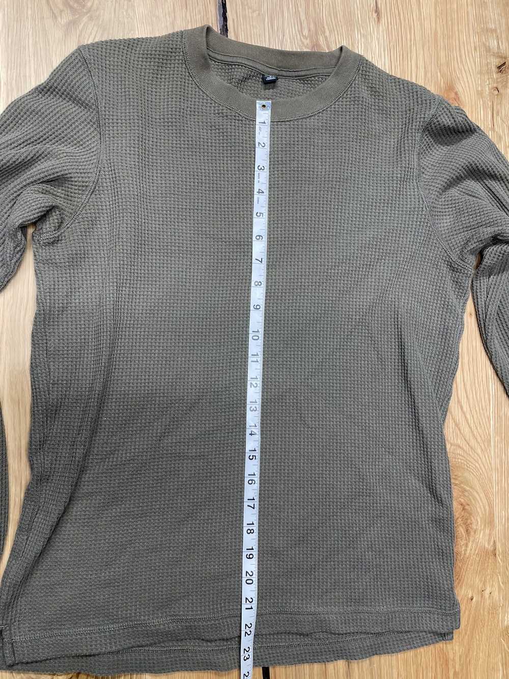 Uniqlo Olive Green LS Waffle - HEATTECH - image 2