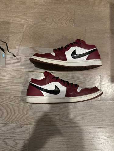 Jordan Brand Air Jordan 1 low team maroon