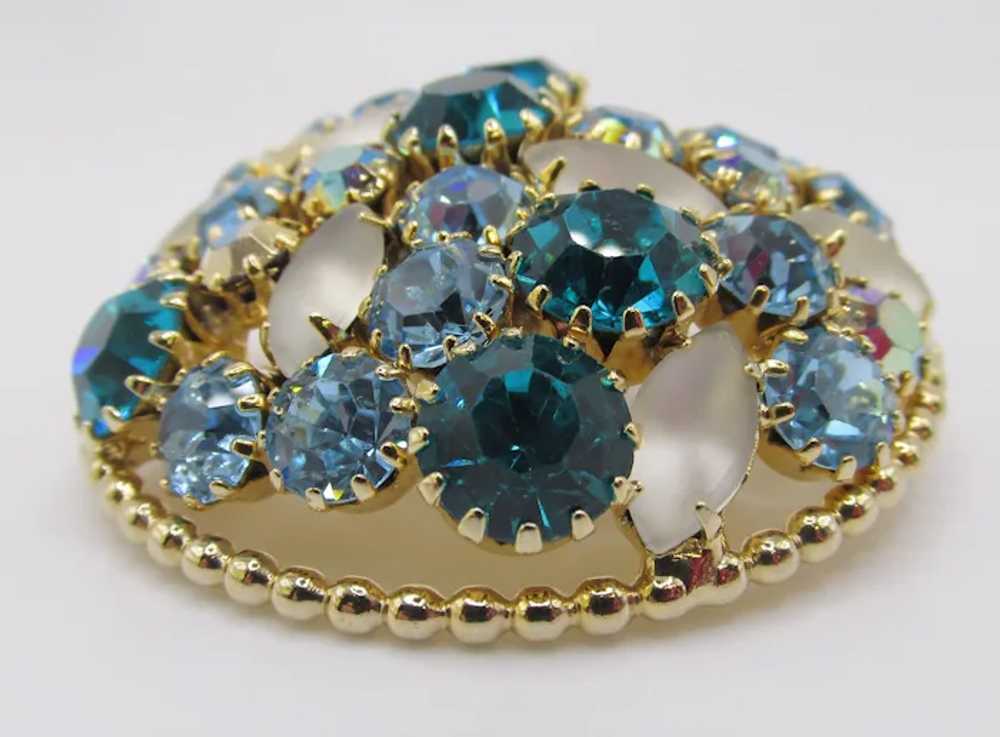 Striking Teal Blue and White Moonglow Domed Brooch - image 3