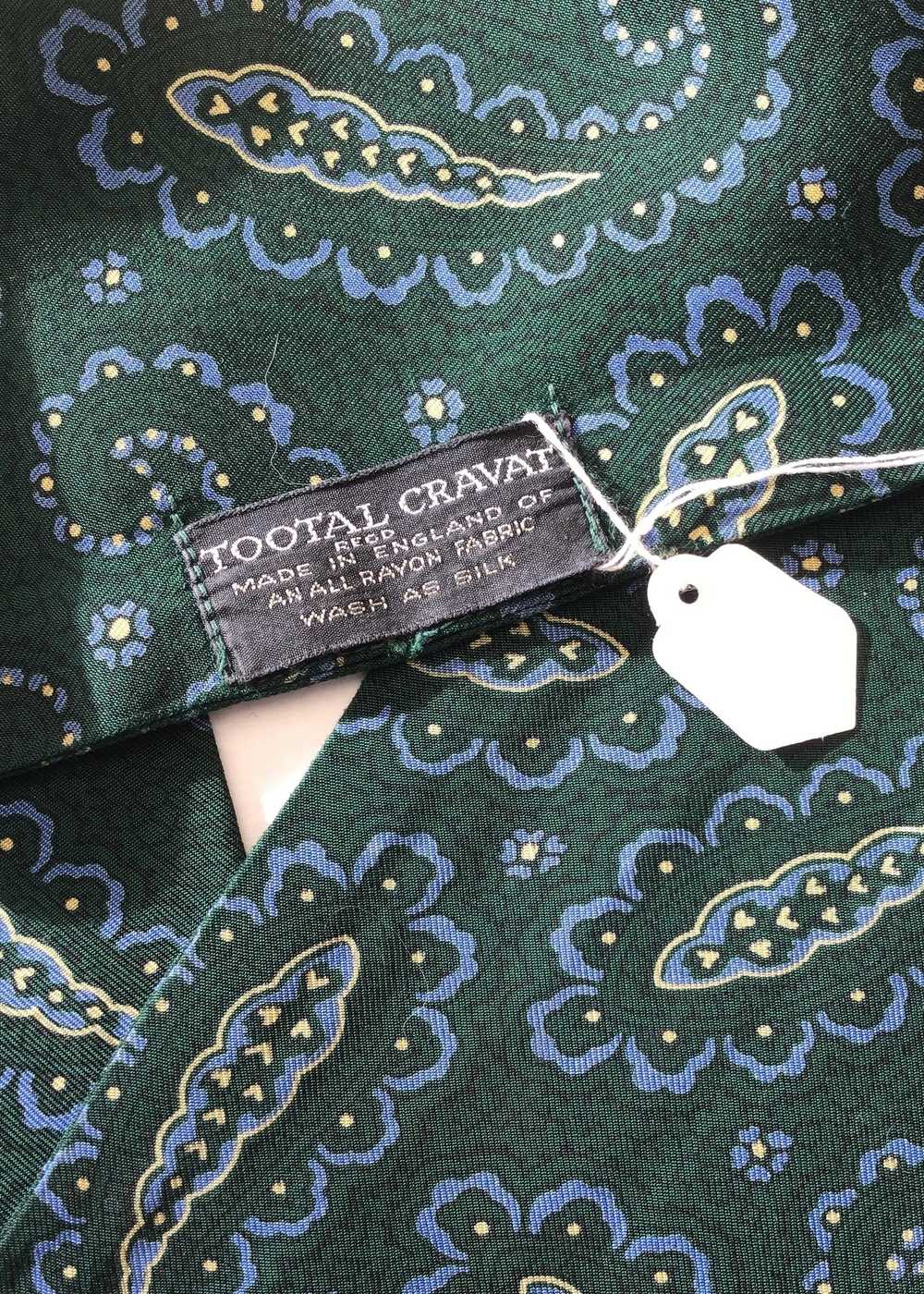 Vintage Dark Green and Blue Paisley Rayon Tootal … - image 2