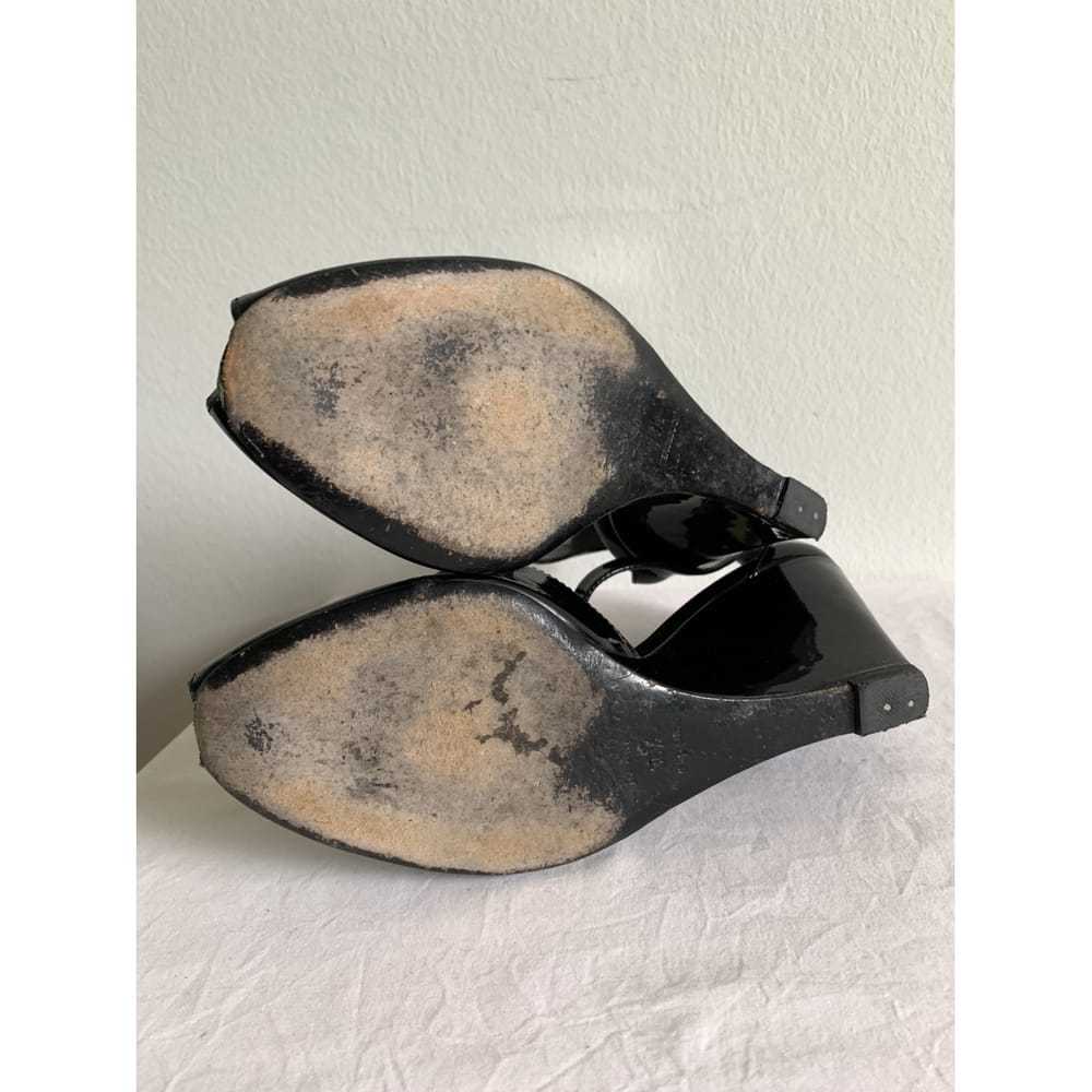 Prada Mary Jane patent leather heels - image 8