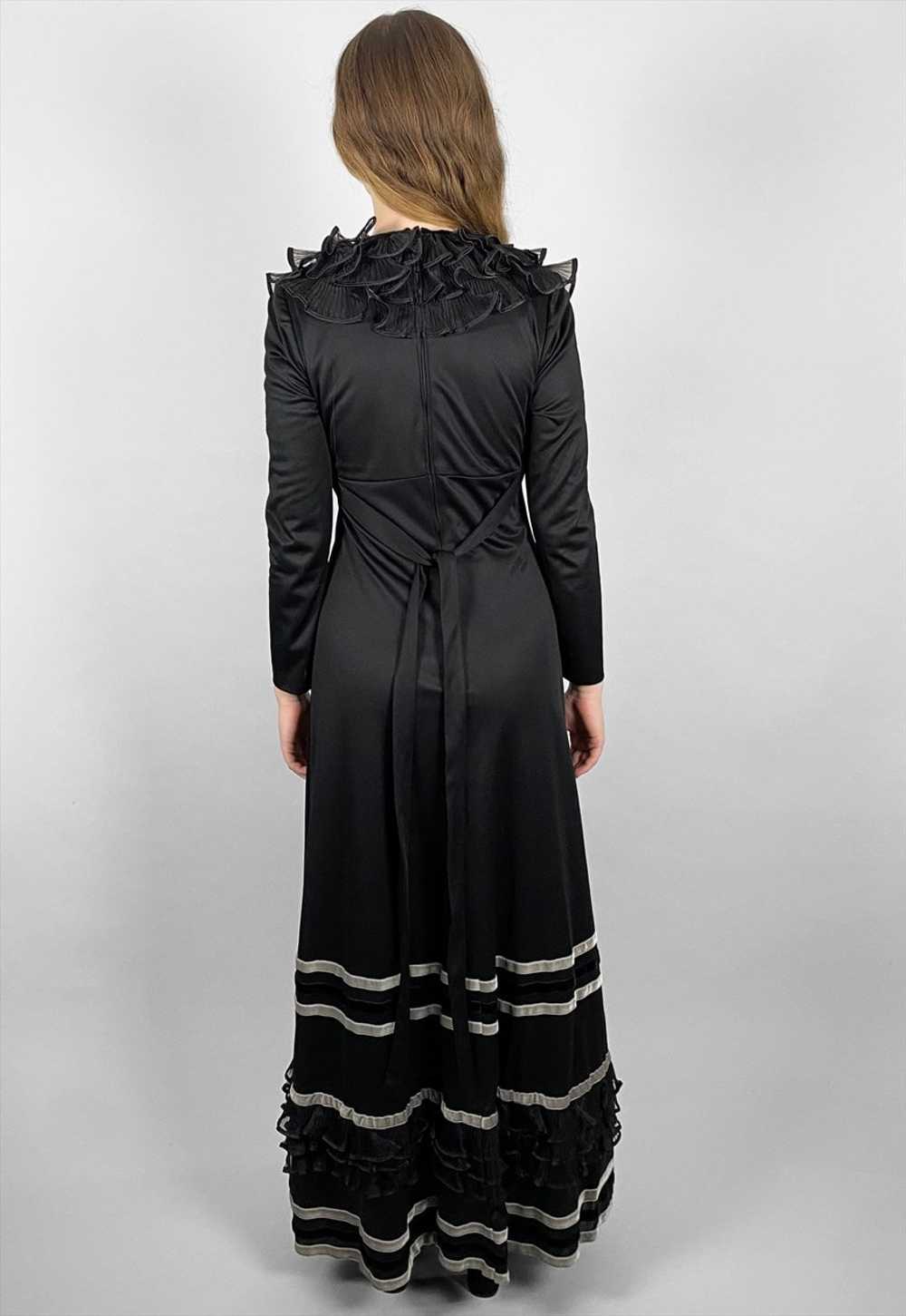 70's Vintage Vera Mont Black Long Sleeve Ruffle M… - image 5