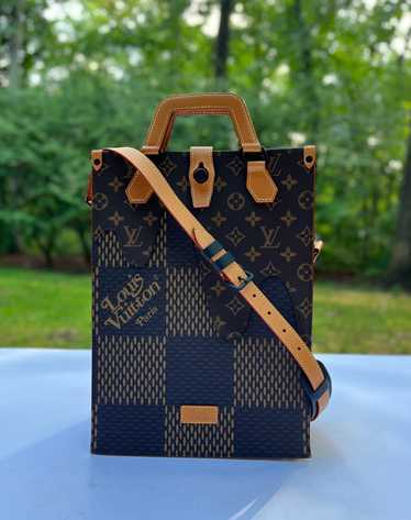 Louis Vuitton Louis Vuitton Giant Damier Monogram 