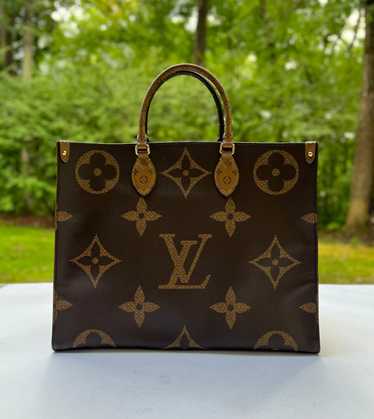 Louis Vuitton, Bags, Nwt Discontinued Louis Vuitton Victoire Noir Chain  Bag