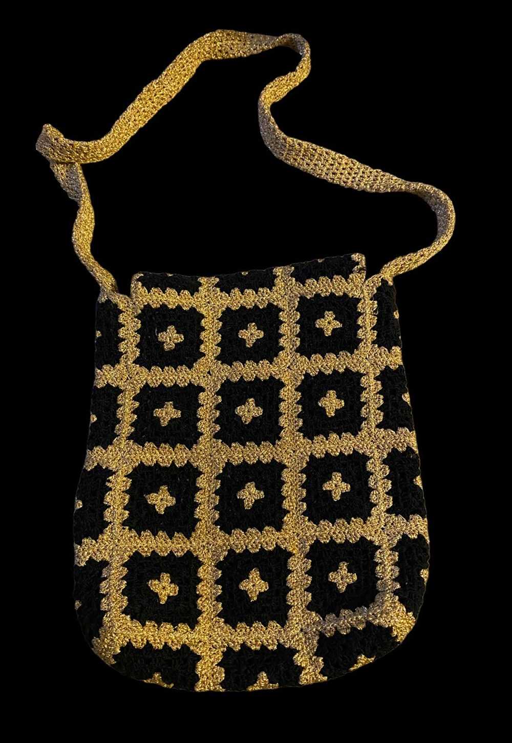 70's Vintage Black Gold Crochet Lurex Handbag Bag - image 3