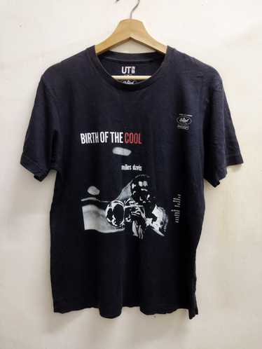 Tshirt Uniqlo x Band U2 'The Best Of Cover Album', Men's Fashion