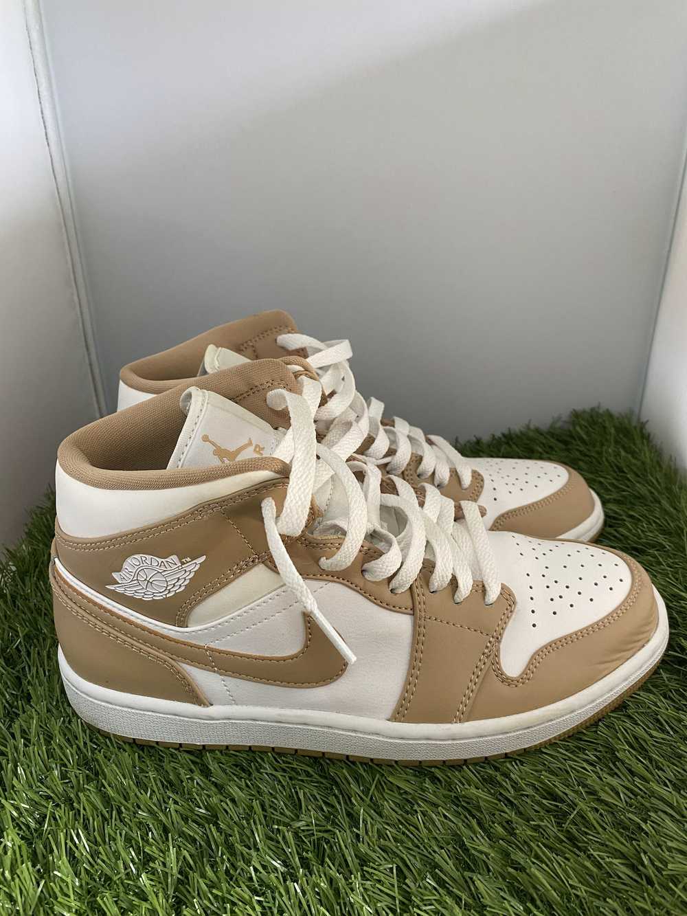 Jordan Brand Jordan 1 Mid Tan Gum - image 3