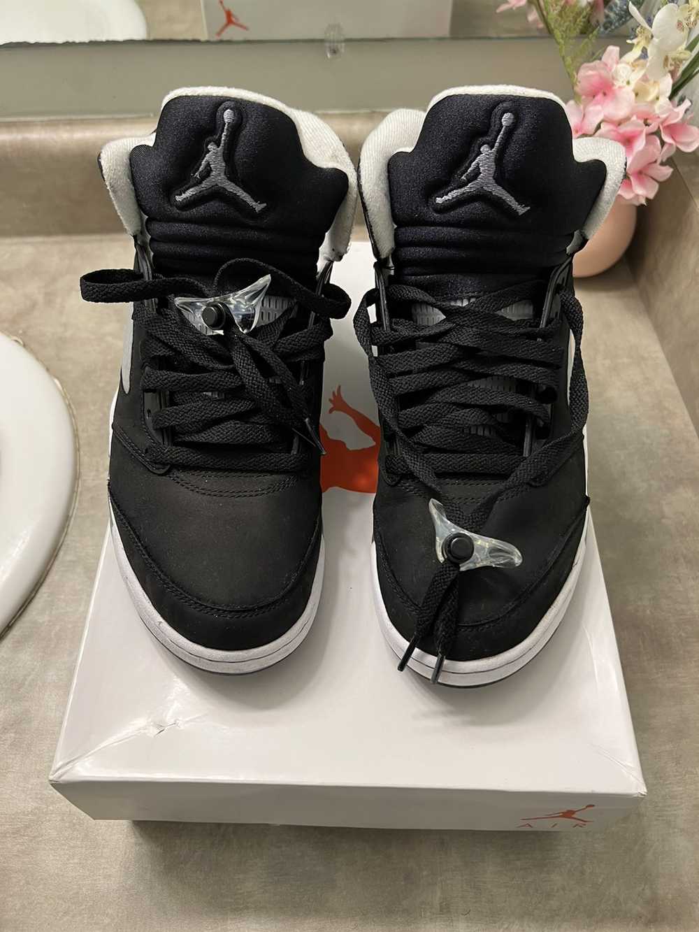 Jordan Brand Retro 5 Oreo - image 6