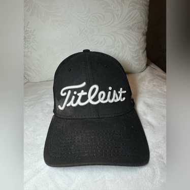 Titleist Titleist Pro V1 M/LFlex Fitted Golf Hat … - image 1