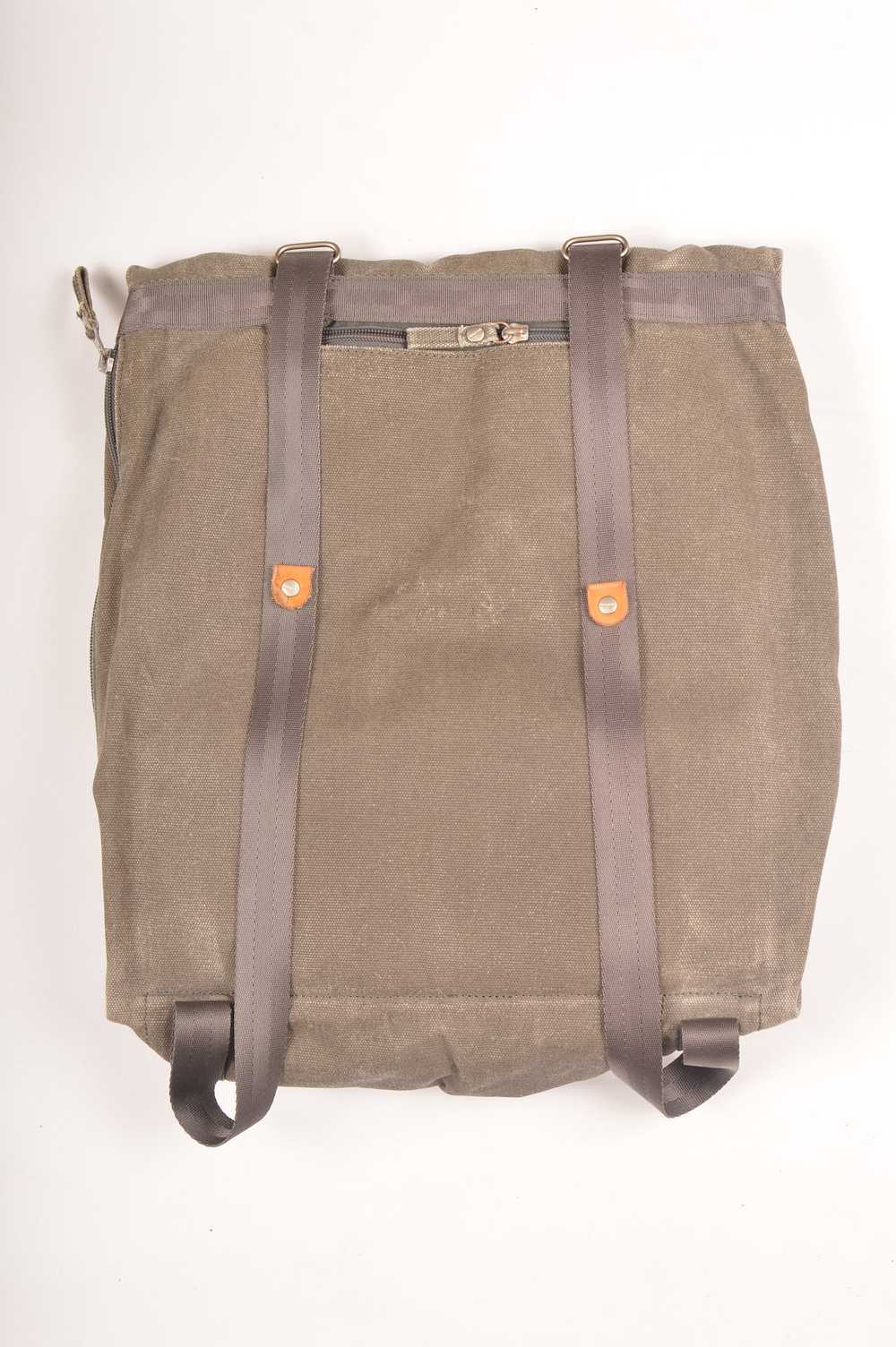 QWSTION Qwstion A17 Gray Laptop Office Rucksack B… - image 10