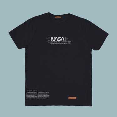 nasa black t shirt - Gem