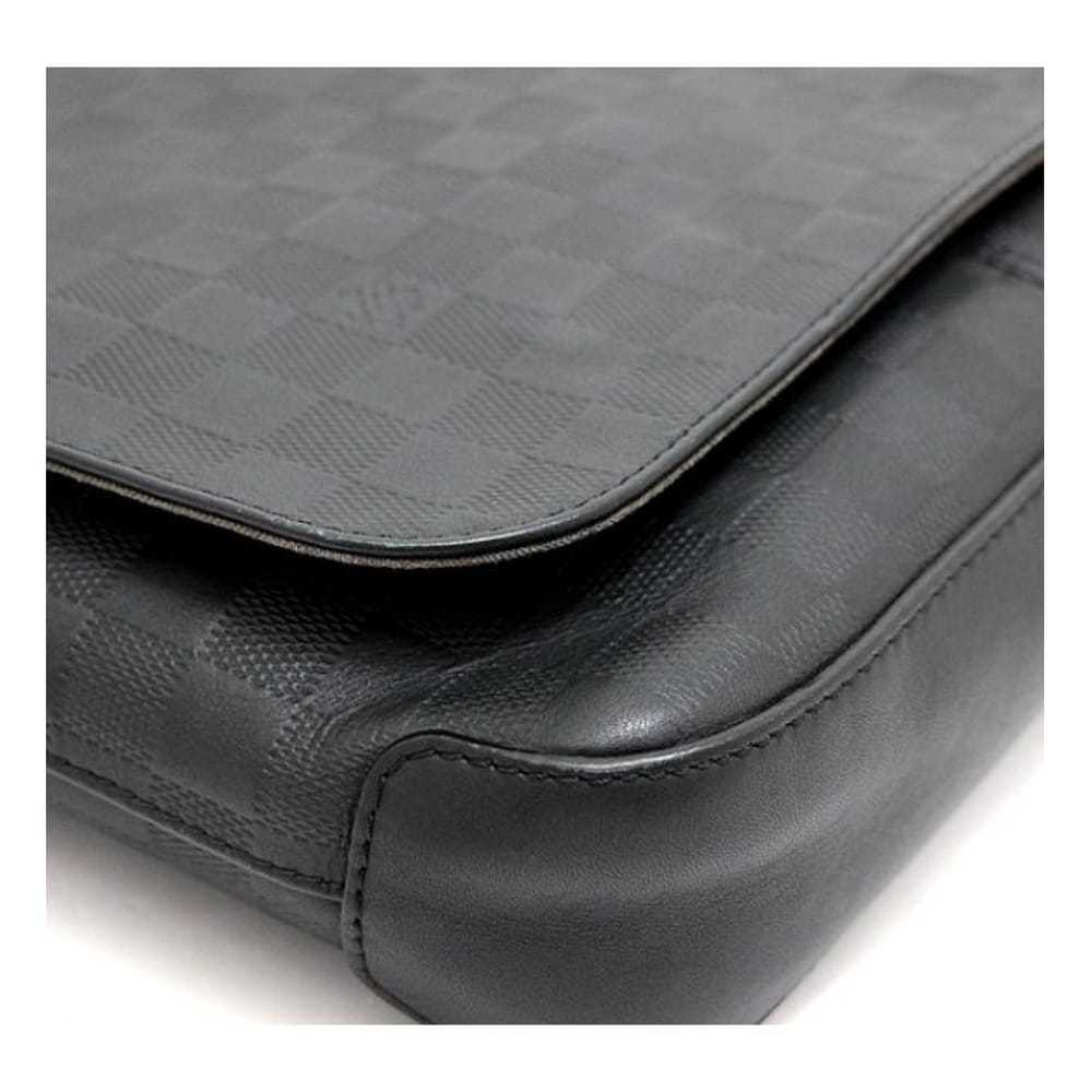 Louis Vuitton District leather handbag - image 3
