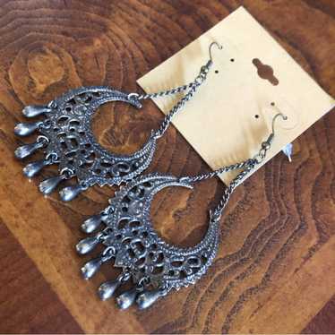 Jewelry Repurposed dark brass filigree chandelier… - image 1