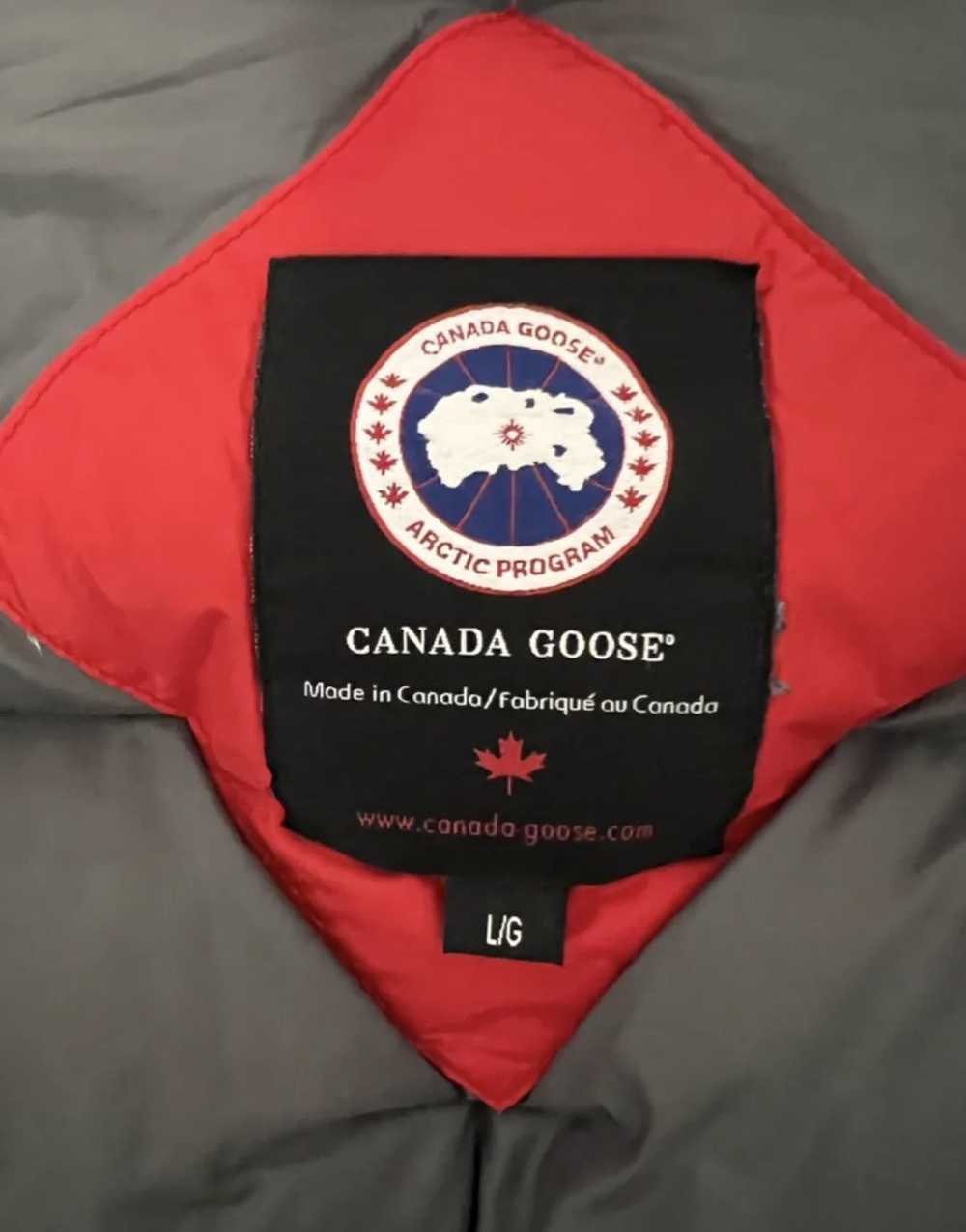 Canada Goose 🔥 Canada Goose Red Mountaineer Park… - image 4