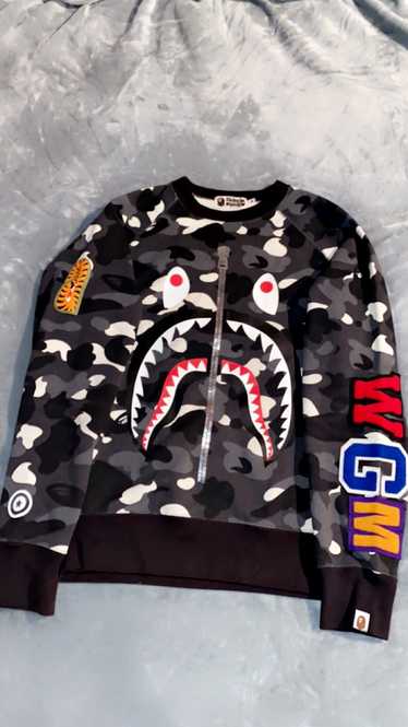 Bape shark crewneck - Gem Bape shark crewneck - Gem