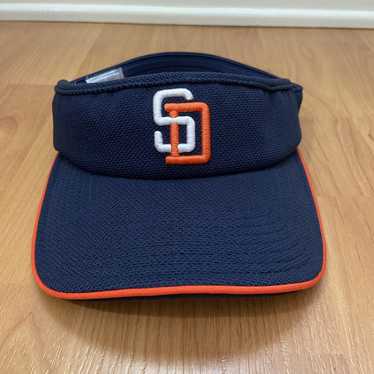 San Diego Padres MLB Vintage Universal Industries Wool Strapback Hat Cap  Men's
