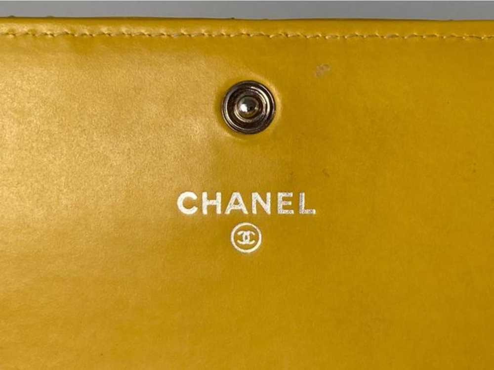 Chanel Chanel Aged Creasing Lambskin Yen Wallet i… - image 11