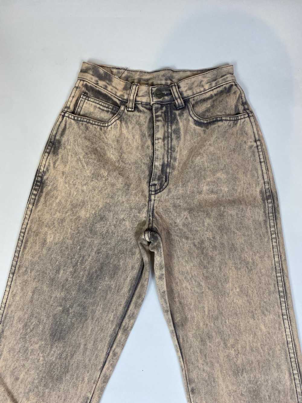 Vintage 80s Traffic Beige Acid Wash Mom Jeans - image 5