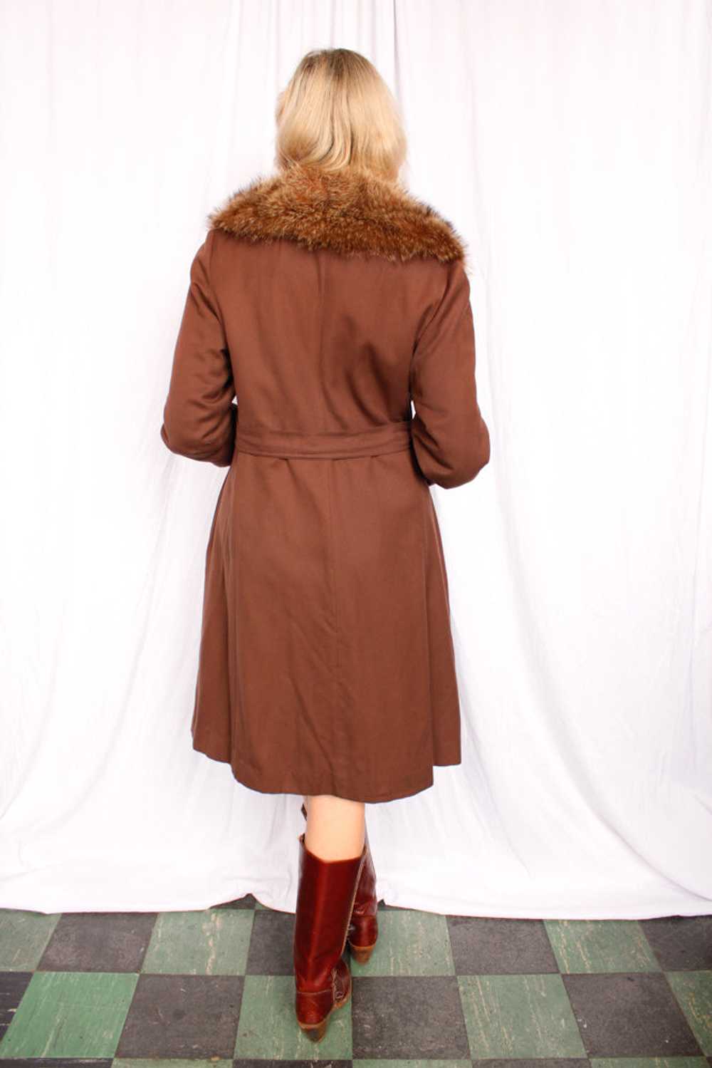 1970s Fall in New York Brown Coat - Large - image 10