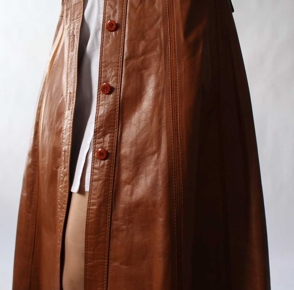 Vintage Cognac Leather Trench - image 9
