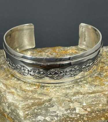 Douglas etsitty sterling silver - Gem