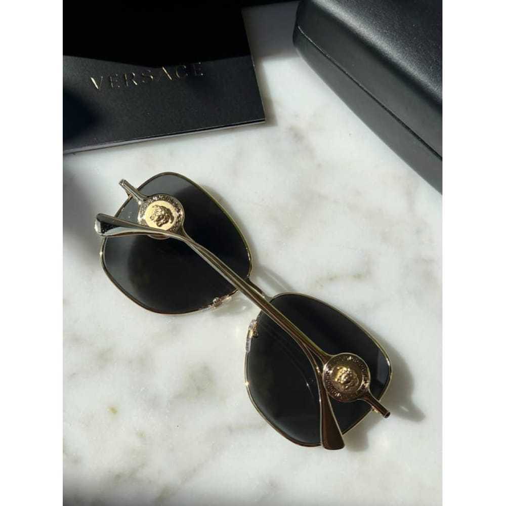 Versace Oversized sunglasses - image 3