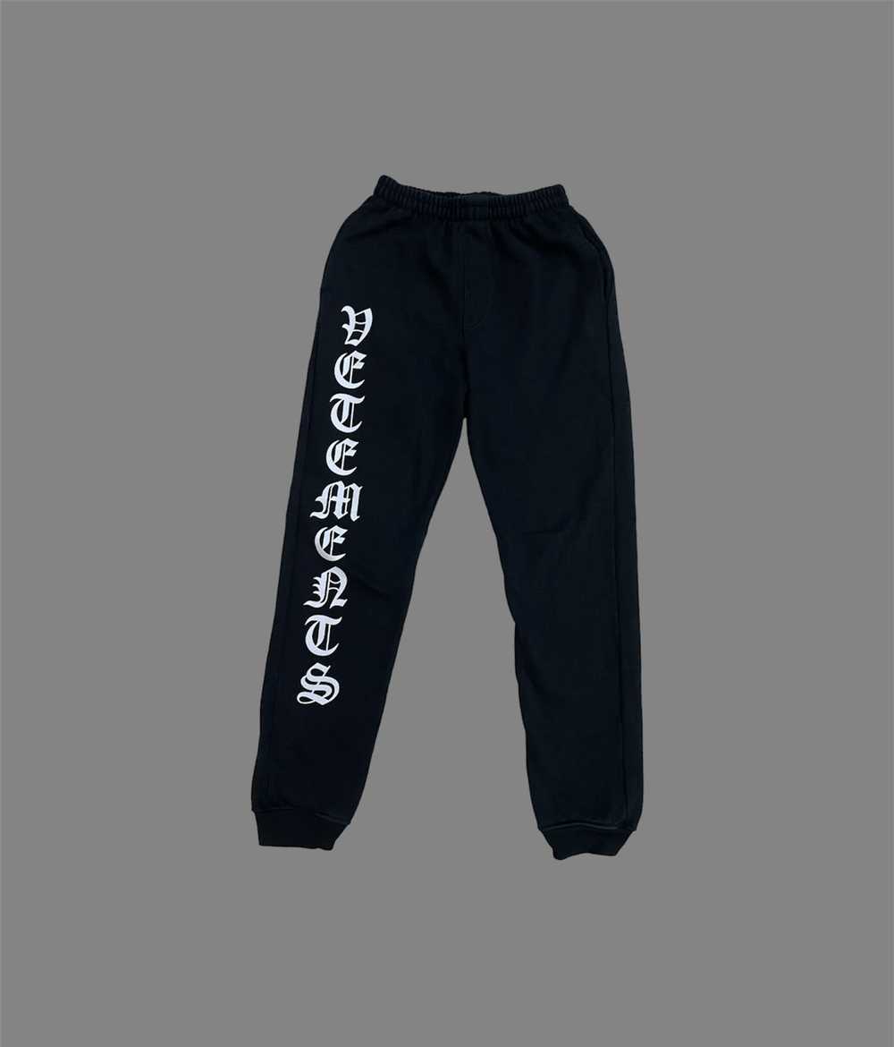 Vetements Vetements Gothic Logo Sweatpants - image 1