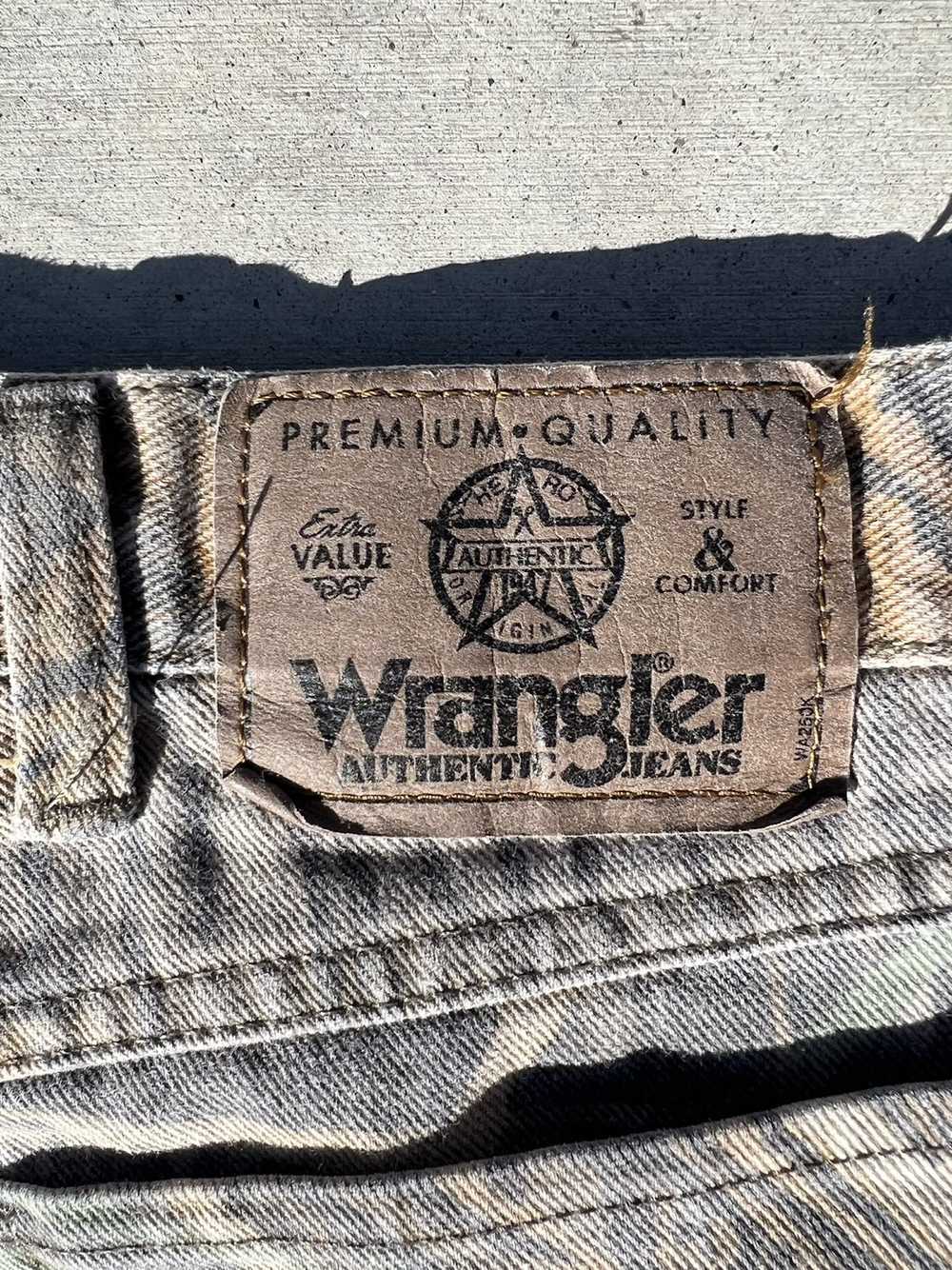 Wrangler Vintage camo Wrangler jeans - image 3