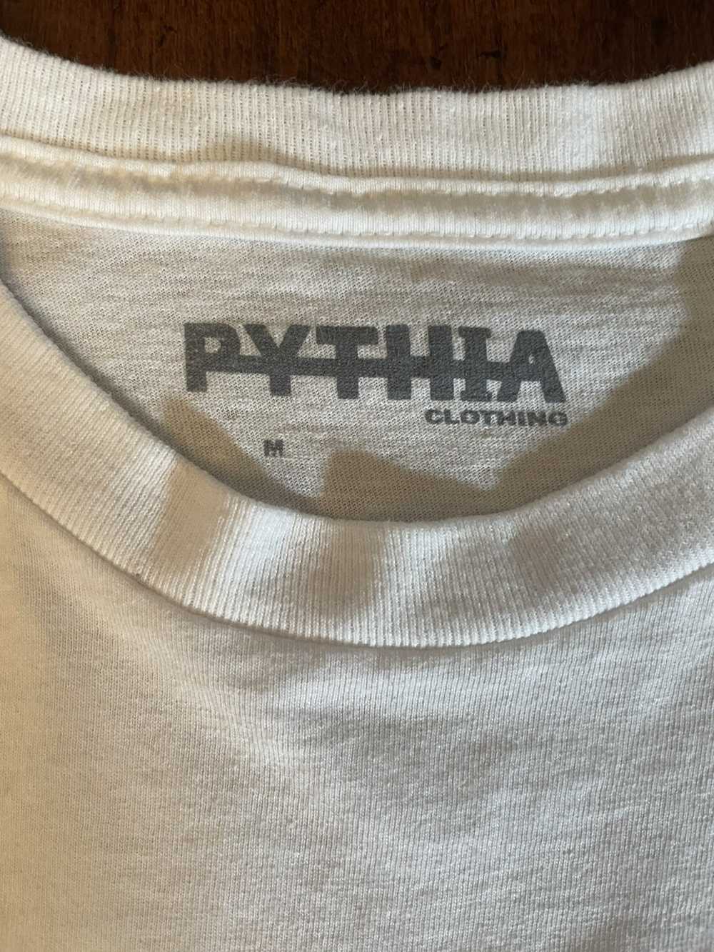 Pythia Pythia UV Peace Tee - image 5