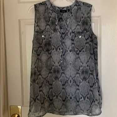 Apt. 9 Python Top - image 1