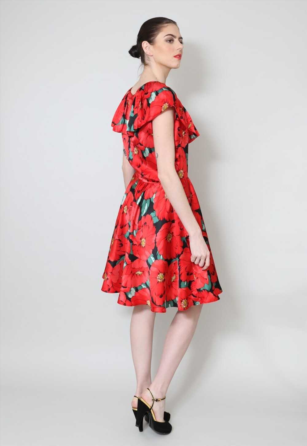 80's Vintage Dress Red Floral Ruffle Collar Mini - image 5