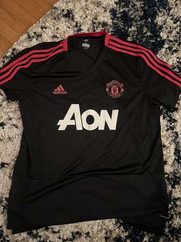 Adidas manchester united 2019 training jersey - image 1