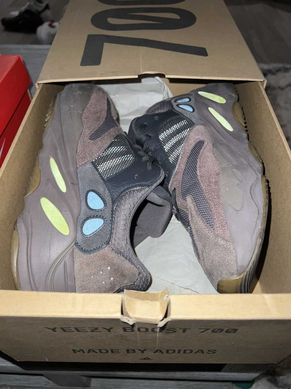 Adidas × Kanye West Adidas Yeezy Boost 700 Mauve - image 4