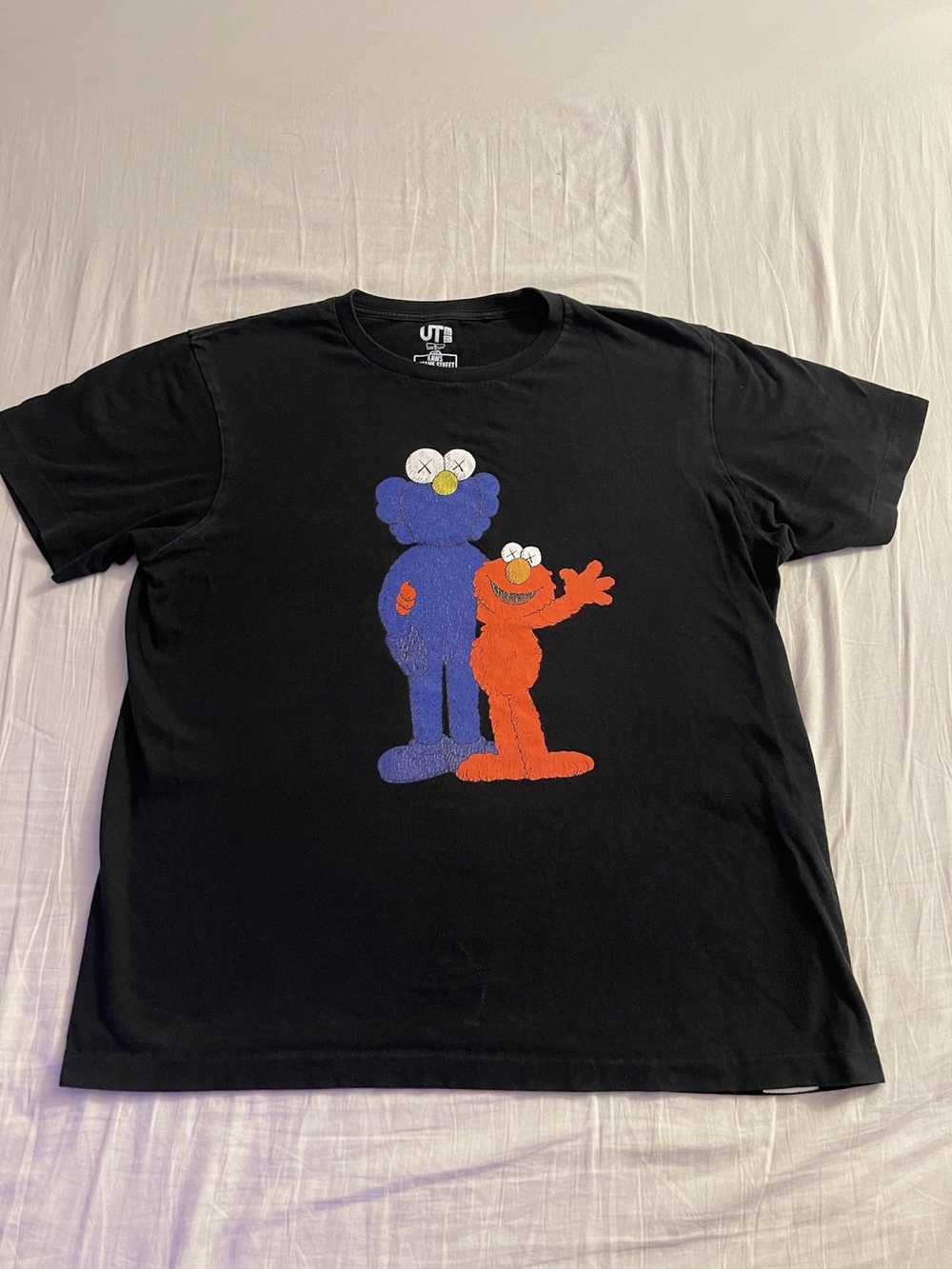 Kaws × Uniqlo KAWS x Sesame Street “BFF” Tee - image 1