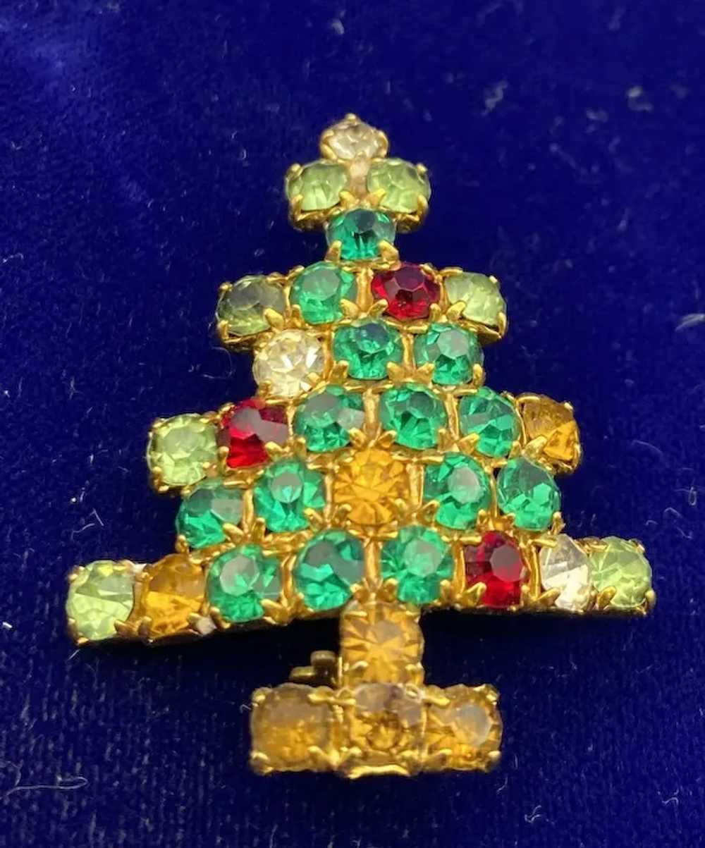 Unsigned Beauty Christmas Tree Pin with Many Colo… - image 3