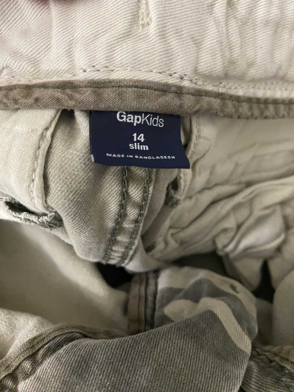 Gap GAP KIDS CARGO SHORTS - image 3