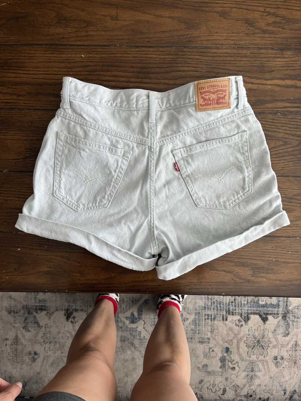 Levi's A Line Mom Shorts Denim - image 2