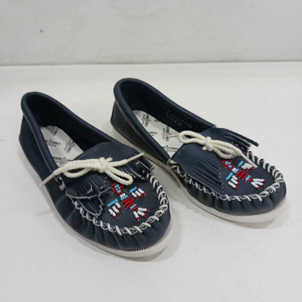 Women's Navy Minnetonka Shoes Size 5 - image 1