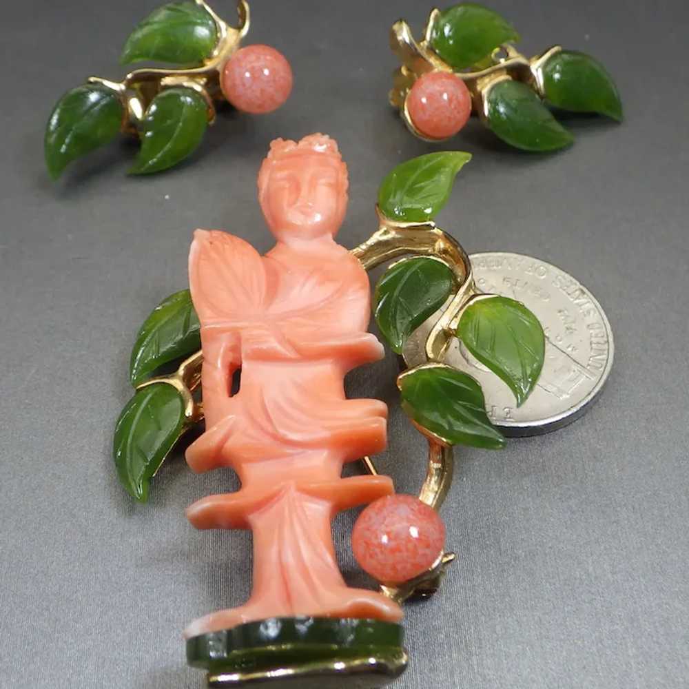 Very Rare Carved Coral and Jade Set, Brooch and C… - image 8