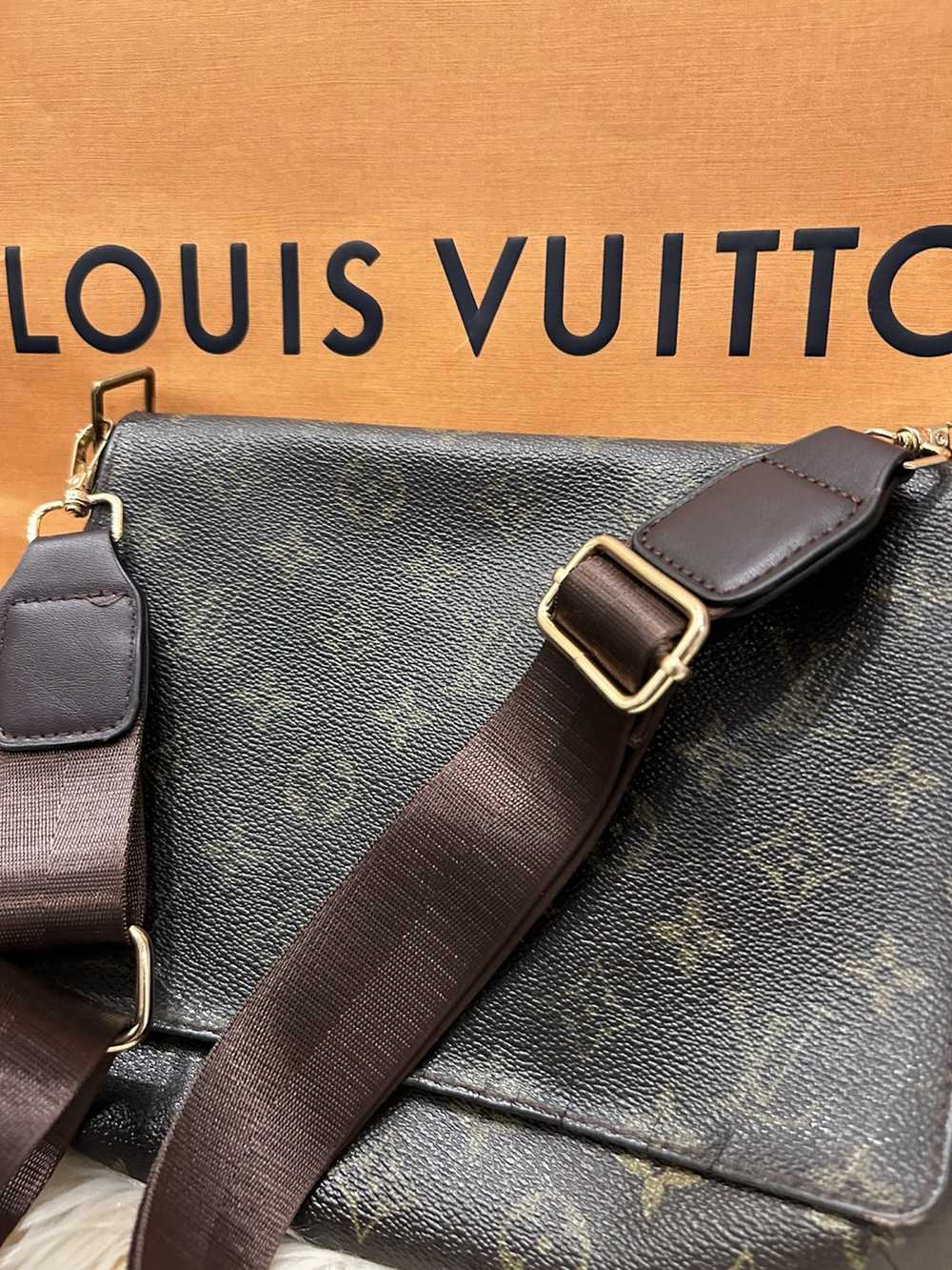 Louis Vuitton Louis Vuitton Musette - image 2