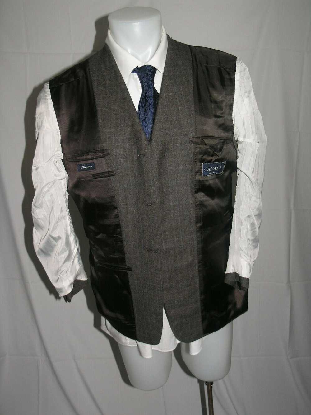 Canali Three Roll Two Super 130 Suit 38S - image 9