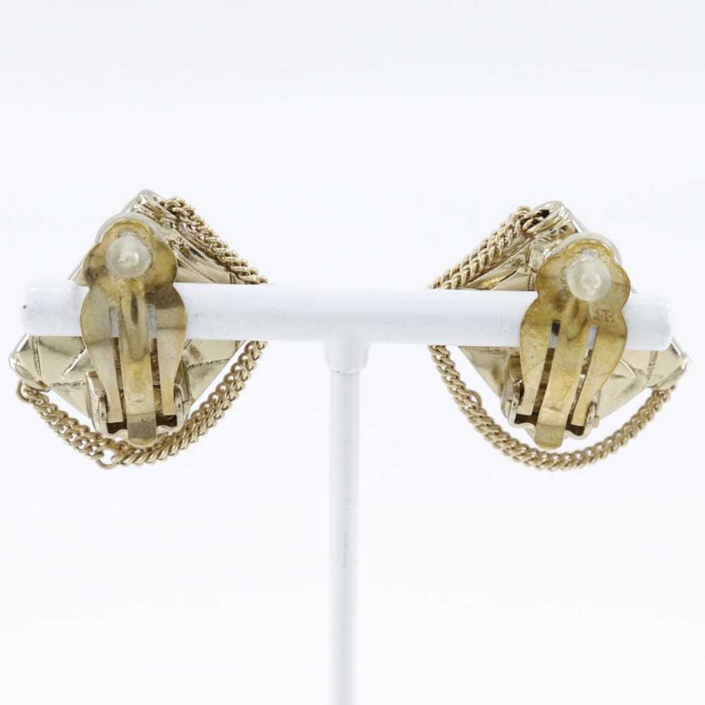 Chanel Matelassé earrings - image 3